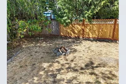10247 Hamilton Place NW, Silverdale, WA 98383 - Photo 11