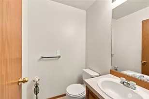 1140 NW Windy Beach Ln, Silverdale, WA 98383 - Photo 11
