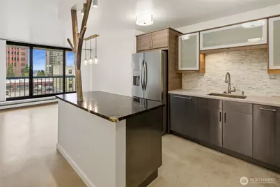 2100 3rd Avenue #602, Seattle, WA 98121 - Photo 1