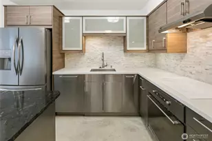 2100 3rd Ave, Seattle, WA 98121 - Photo 5