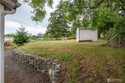 1012 Shawn Avenue, Oak Harbor, WA 98277 - Photo 23