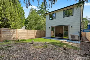 11249 108th Ave NE, Kirkland, WA 98033 - Photo 37