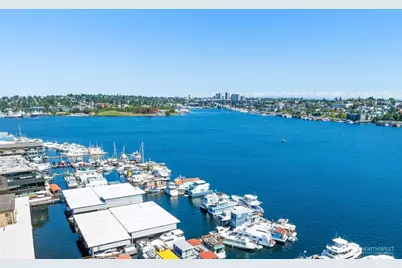 2040 Westlake Avenue N #Slip14, Seattle, WA 98109 - Photo 23