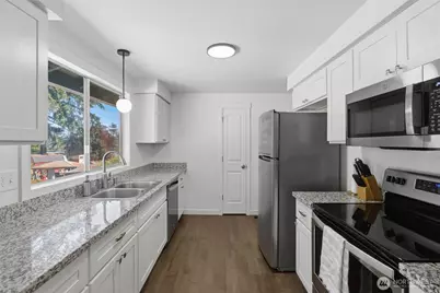 2715 Lodgepole Drive SE, Port Orchard, WA 98366 - Photo 15