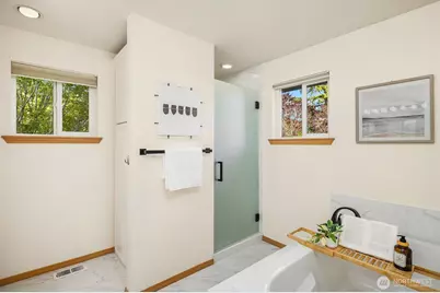 3531 NE 24th Court, Renton, WA 98056 - Photo 23