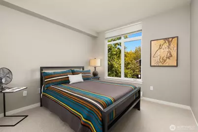 125 Ferncliff Avenue NE #E242, Bainbridge Island, WA 98110 - Photo 17
