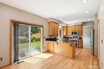 8206 211th Avenue SE, Snohomish, WA 98290 - Photo 11