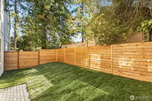 123 N 136th St, Seattle, WA 98133 - Photo 13
