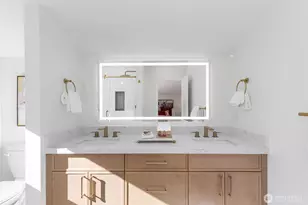 123 N 136th St, Seattle, WA 98133 - Photo 23