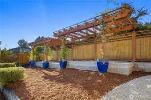 13730 SE 23rd Ln, Bellevue, WA 98005 - Photo 29