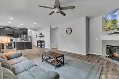 963 Bondgard Avenue, Enumclaw, WA 98022 - Photo 7