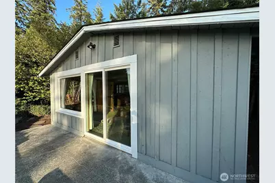 3722 Forest Beach Drive, Gig Harbor, WA 98335 - Photo 13