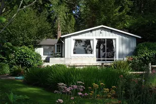 3722 Forest Beach Dr, Gig Harbor, WA 98335 - Photo 9