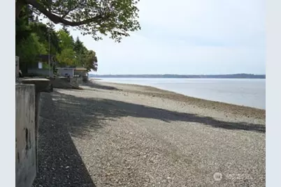 3722 Forest Beach Drive, Gig Harbor, WA 98335 - Photo 3