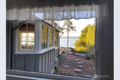 3722 Forest Beach Drive, Gig Harbor, WA 98335 - Photo 25