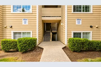 28307 18th Avenue S #B201, Federal Way, WA 98003 - Photo 3