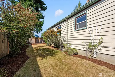 2208 Jaeger Street, Bellingham, WA 98225 - Photo 25