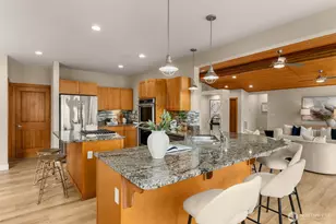 15110 SE 53rd Pl, Bellevue, WA 98006 - Photo 11