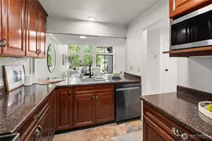 6788 138th Ave NE, Redmond, WA 98052 - Photo 11