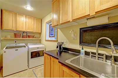 1951 Journey's End Lane, Camano Island, WA 98282 - Photo 31