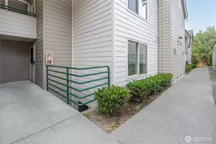 15315 Sunwood Blvd, Tukwila, WA 98188 - Photo 19