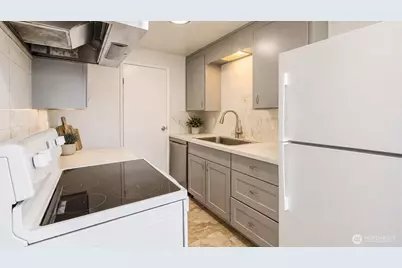 7428 S Puget Sound Avenue #1-3, Tacoma, WA 98409 - Photo 9