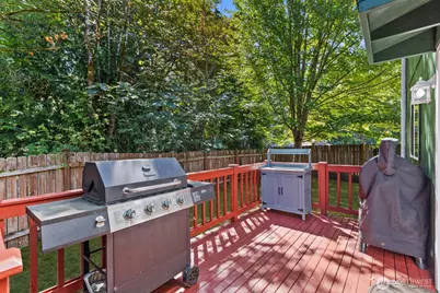 6260 Alexis Drive NE, Bremerton, WA 98311 - Photo 21