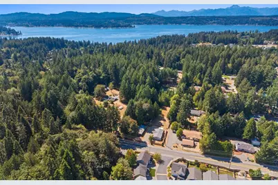 6260 Alexis Drive NE, Bremerton, WA 98311 - Photo 29