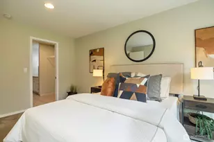 823 N 161st Pl, Seattle, WA 98133 - Photo 15
