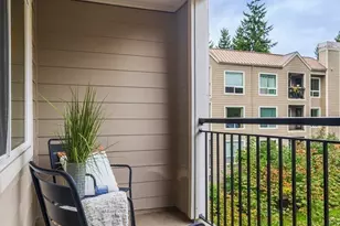 823 N 161st Pl, Seattle, WA 98133 - Photo 5