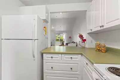 23339 Cedar Way #A302, Mountlake Terrace, WA 98043 - Photo 23