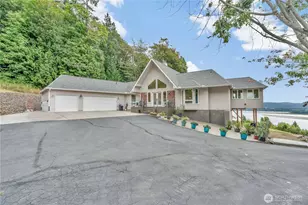 1663 E State Route 4, Cathlamet, WA 98612 - Photo 1