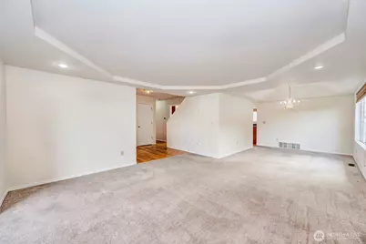 637 Washington Place SW, Mukilteo, WA 98275 - Photo 5