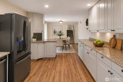 17632 SE 123rd Place, Renton, WA 98059 - Photo 5