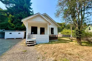 714 S Valley St, Port Angeles, WA 98362 - Photo 1