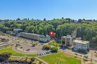 4011 SW Maryland Pl, Seattle, WA 98116 - Photo 31