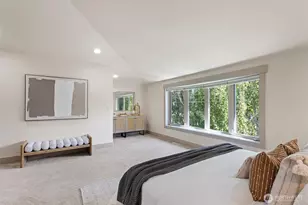 4423 Phinney Ave N, Seattle, WA 98103 - Photo 17