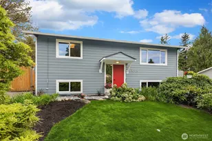 10125 NE 202nd St, Bothell, WA 98011 - Photo 1