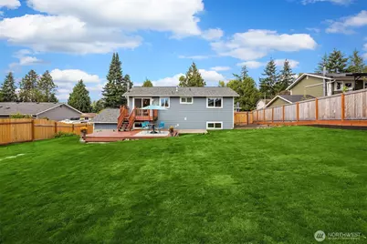 10125 NE 202nd St, Bothell, WA 98011 - Photo 31