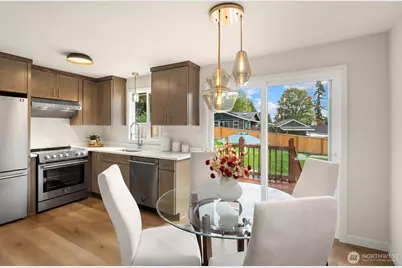 10125 NE 202nd St, Bothell, WA 98011 - Photo 3