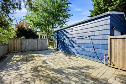 10532 Evanston Avenue N, Seattle, WA 98133 - Photo 37