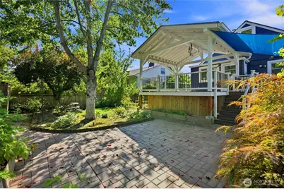 10532 Evanston Avenue N, Seattle, WA 98133 - Photo 33