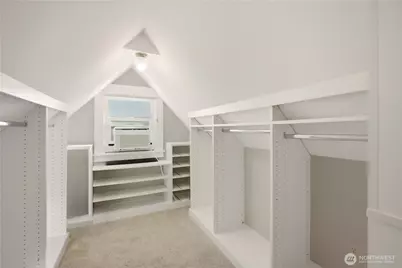 10532 Evanston Avenue N, Seattle, WA 98133 - Photo 29