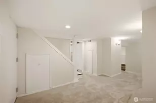 10532 Evanston Ave N, Seattle, WA 98133 - Photo 19