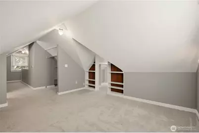10532 Evanston Avenue N, Seattle, WA 98133 - Photo 27