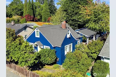 10532 Evanston Avenue N, Seattle, WA 98133 - Photo 1