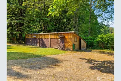 71509 NE Old Cascade Highway, Skykomish, WA 98288 - Photo 35