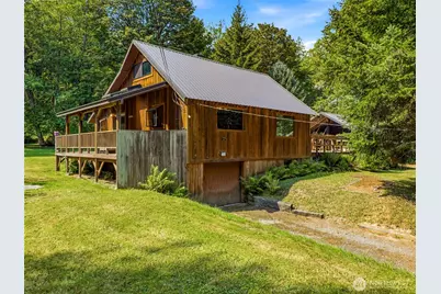 71509 NE Old Cascade Highway, Skykomish, WA 98288 - Photo 25