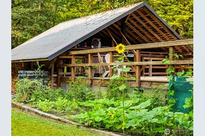 71509 NE Old Cascade Highway, Skykomish, WA 98288 - Photo 29