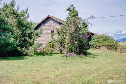 17483 Peterson Road, Burlington, WA 98233 - Photo 9